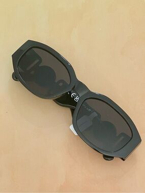 Anthropologie Glossy Black Geometric Oval Frame Chunky Sunglasses- Gold Accents